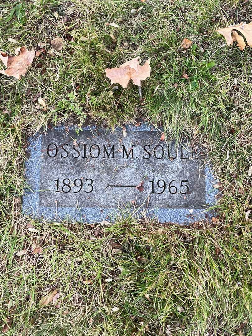 Ossiom M. Soule's grave. Photo 3