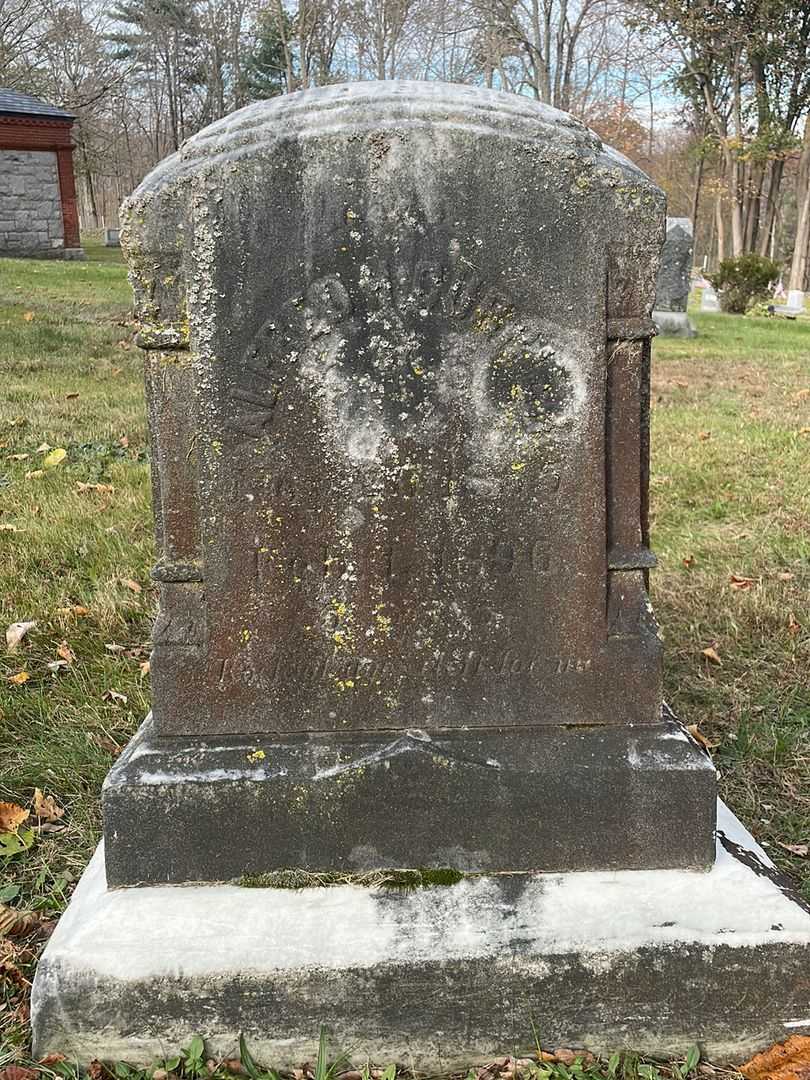 Alfred H. Currier's grave. Photo 3