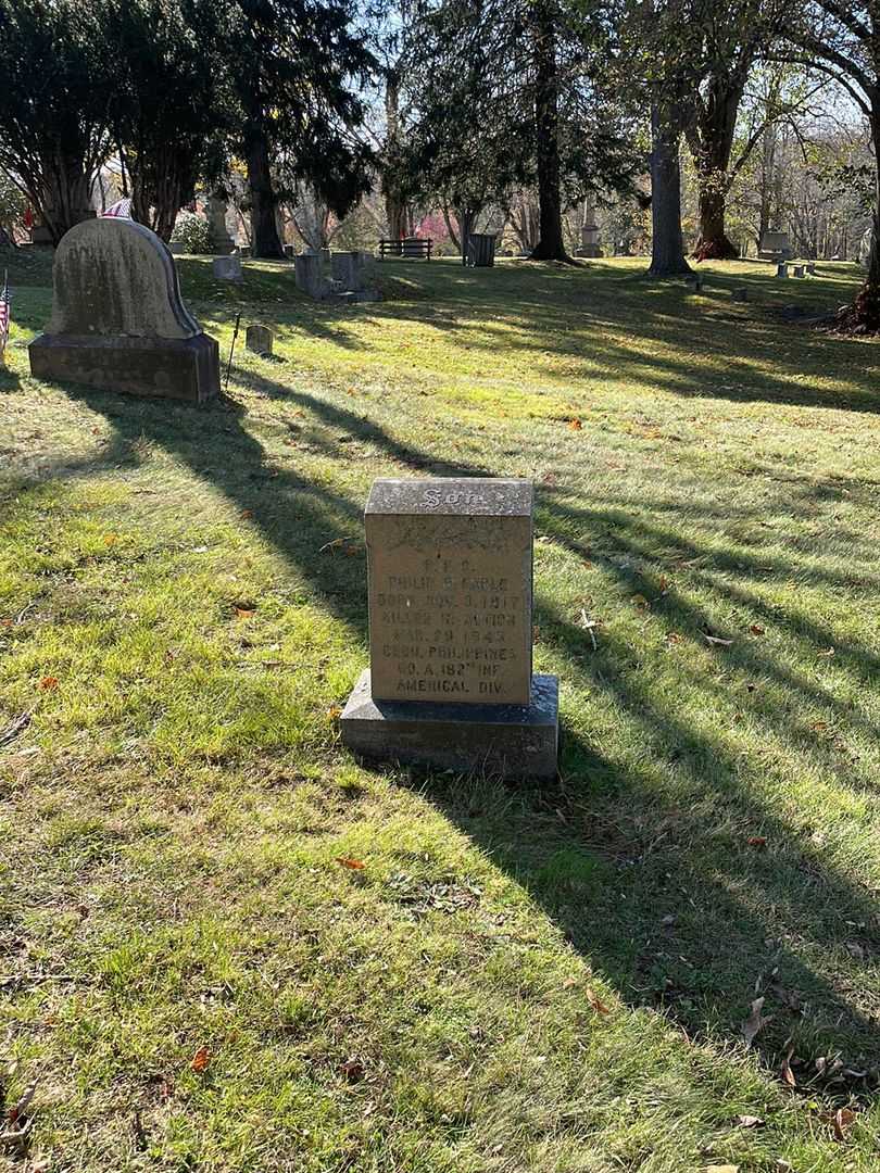 Philip B. Earle's grave. Photo 2