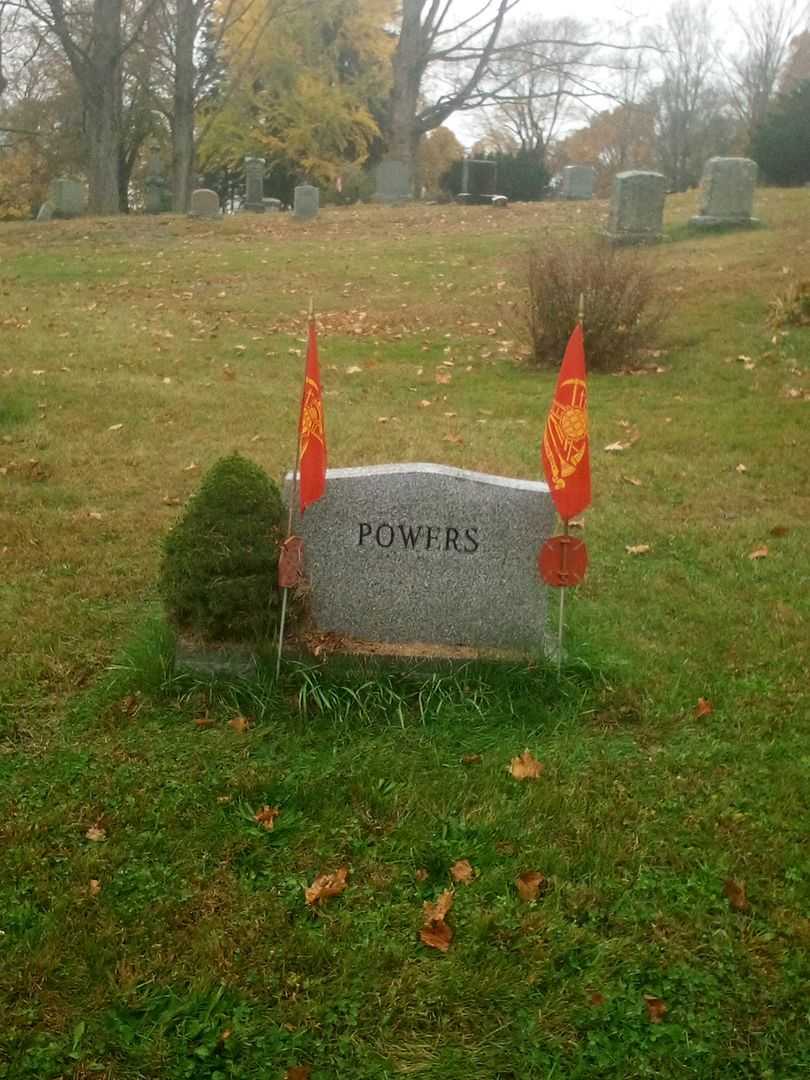 Frances C. Powers's grave. Photo 2