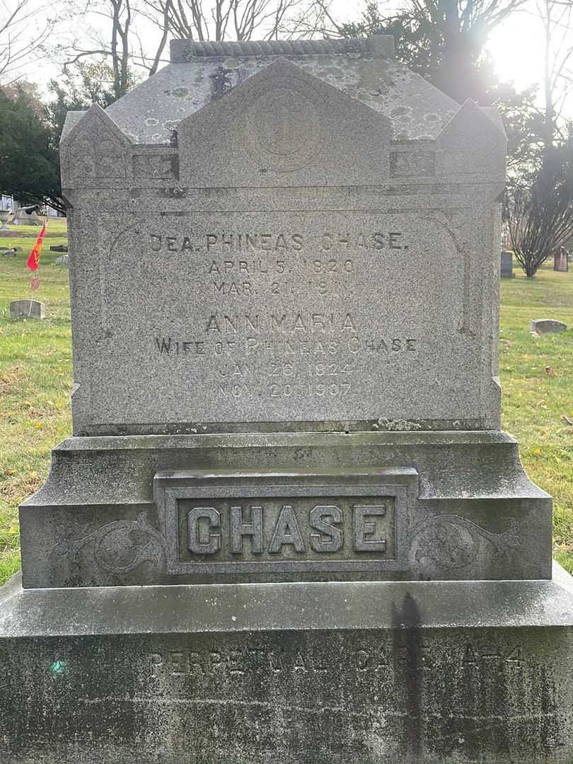 Phineas Chase's grave. Photo 3
