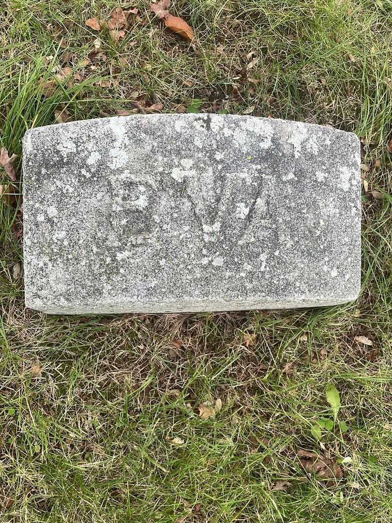 Eva J. Blackinton Titcomb's grave. Photo 5