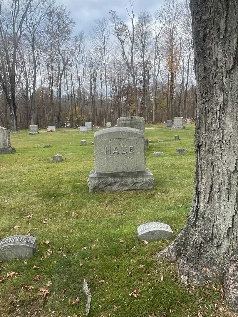 Julia A. Hale's grave. Photo 2