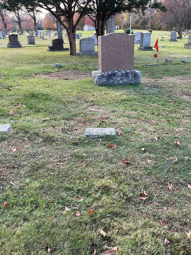 Edith L. Currier's grave. Photo 3