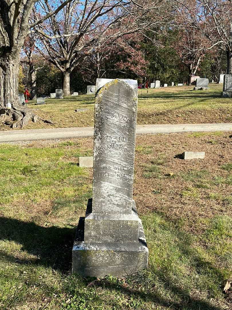 James S. Viccaro's grave. Photo 2