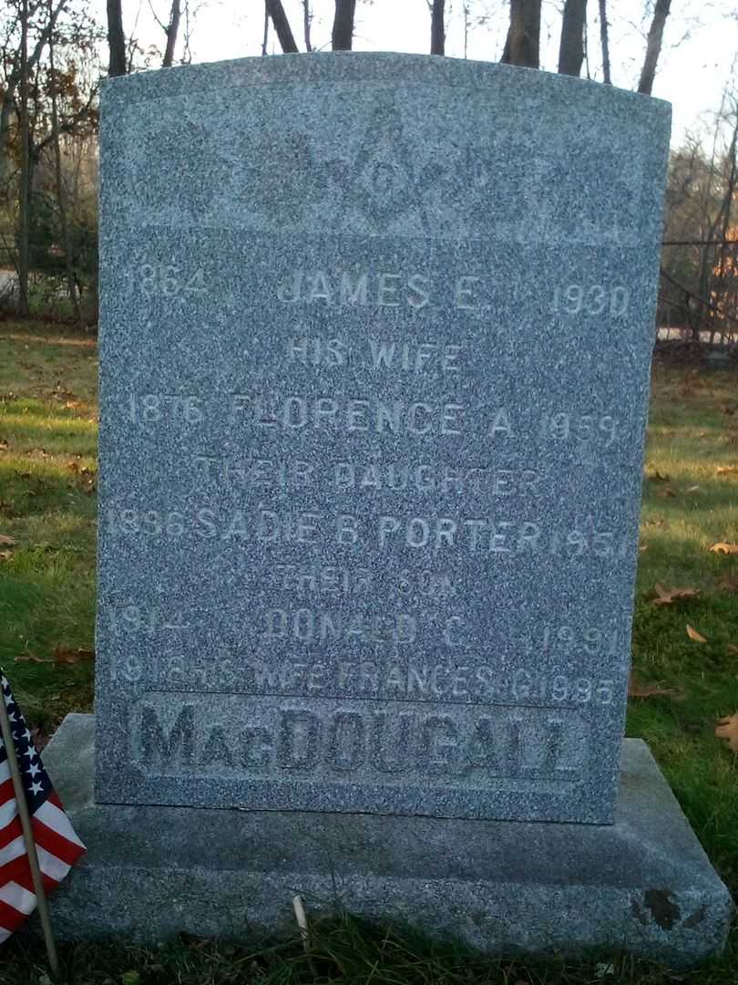 Sadie B. MacDougall Porter's grave. Photo 1