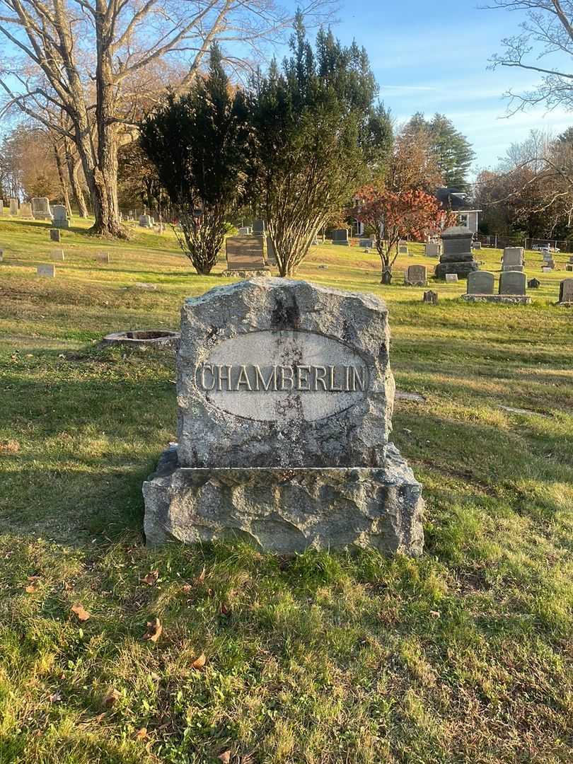 Charles A. Wallace's grave. Photo 2