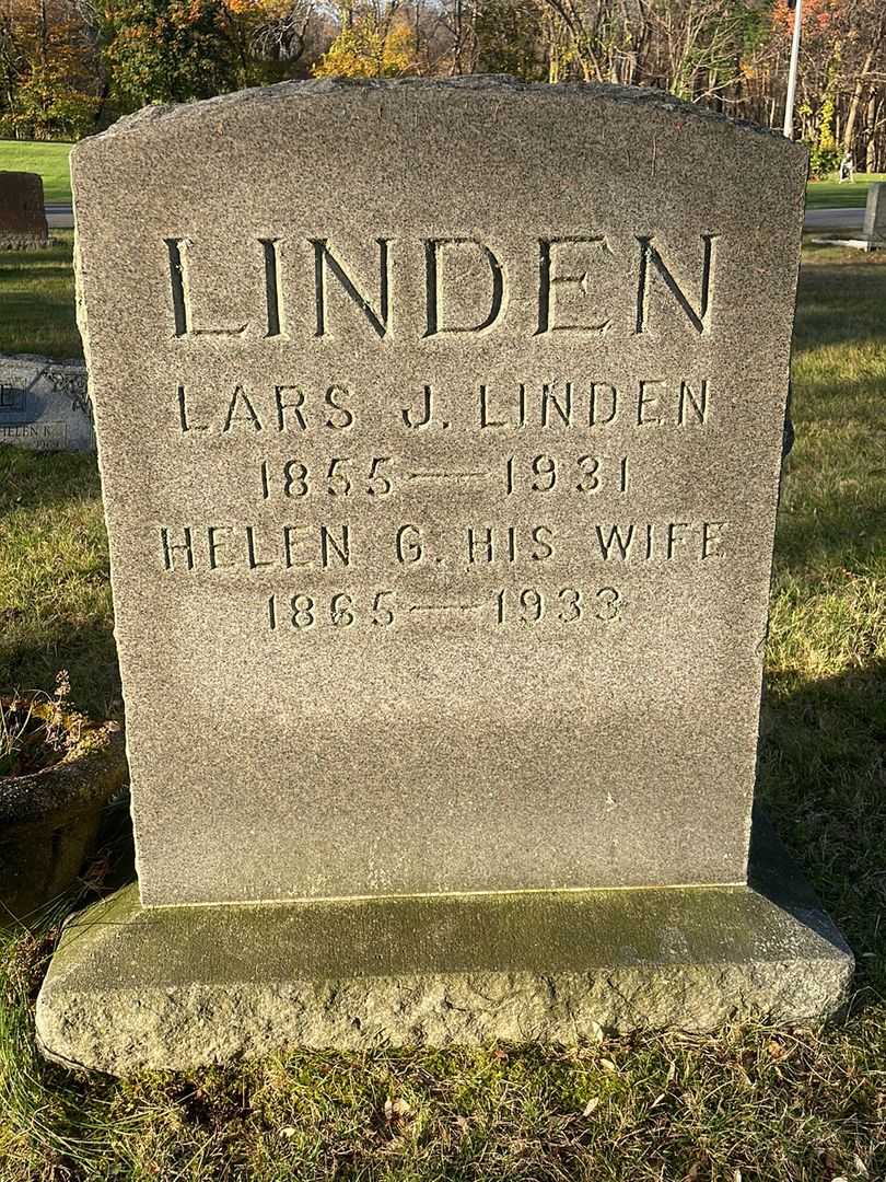 Lars J. Linden's grave. Photo 3
