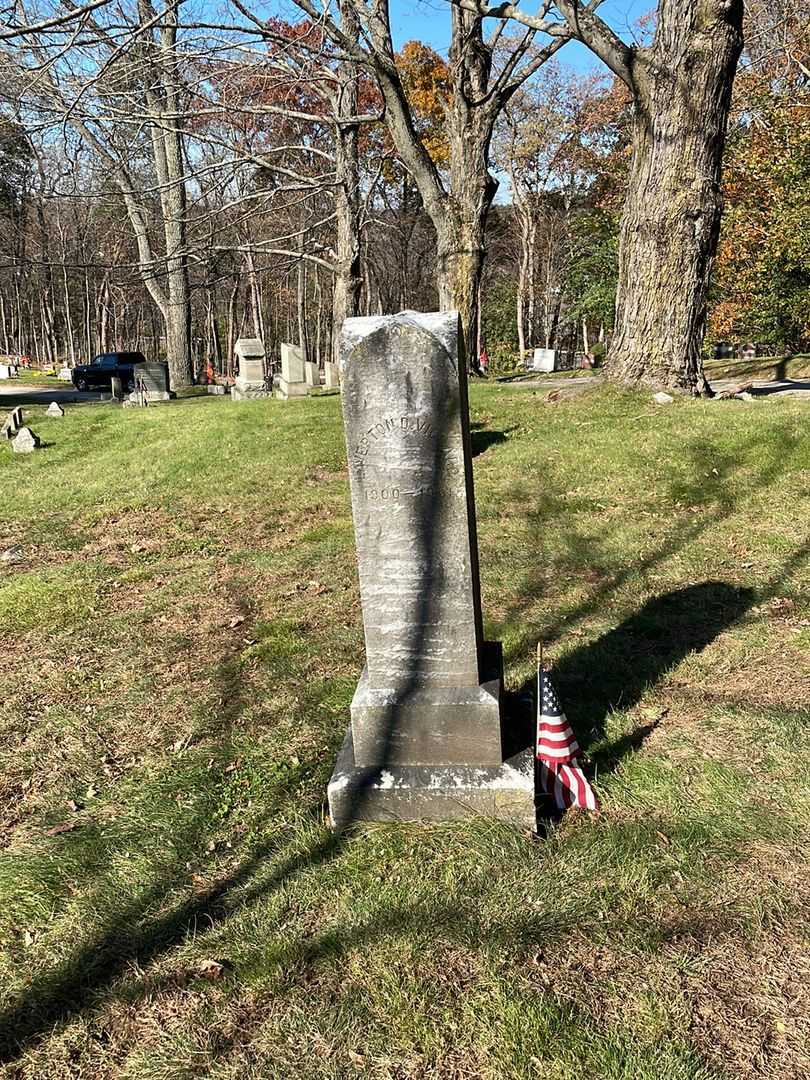 Laverton O. Viccaro's grave. Photo 2