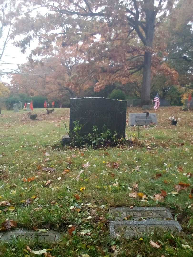 Barbara A. Reynolds's grave. Photo 2