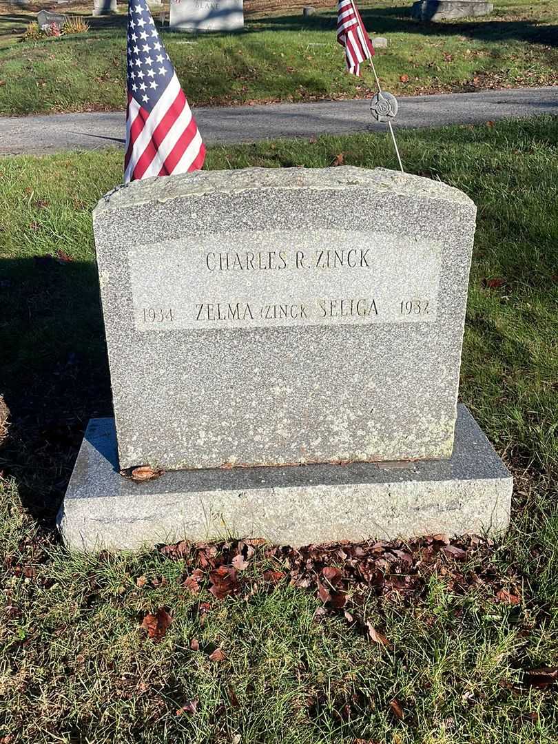 Charles R. Zinck's grave. Photo 3