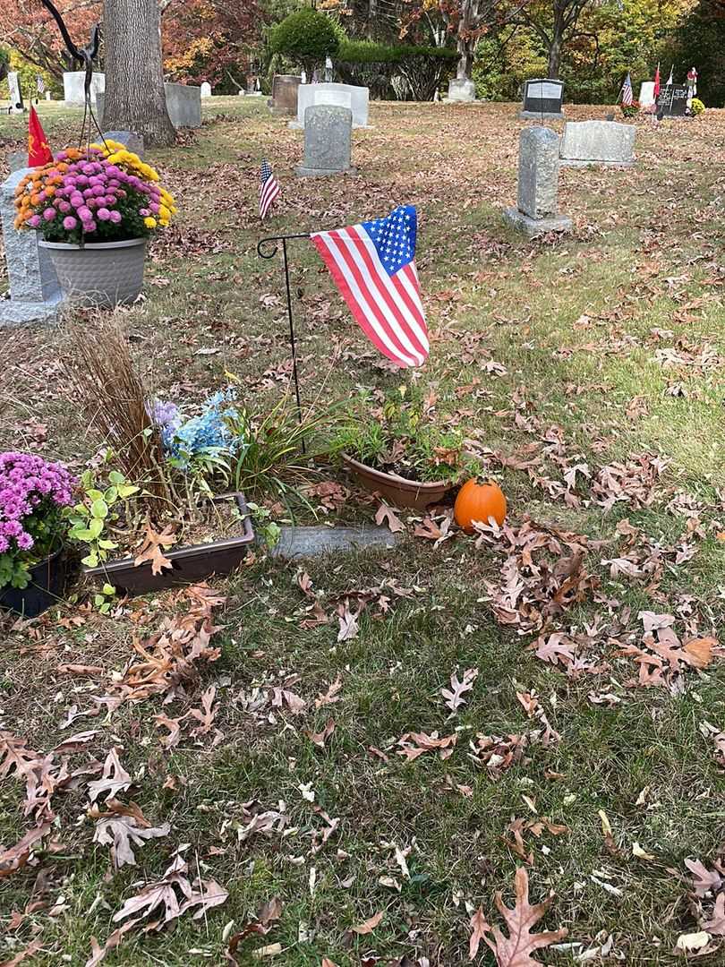 Glenn A. Matheson's grave. Photo 2