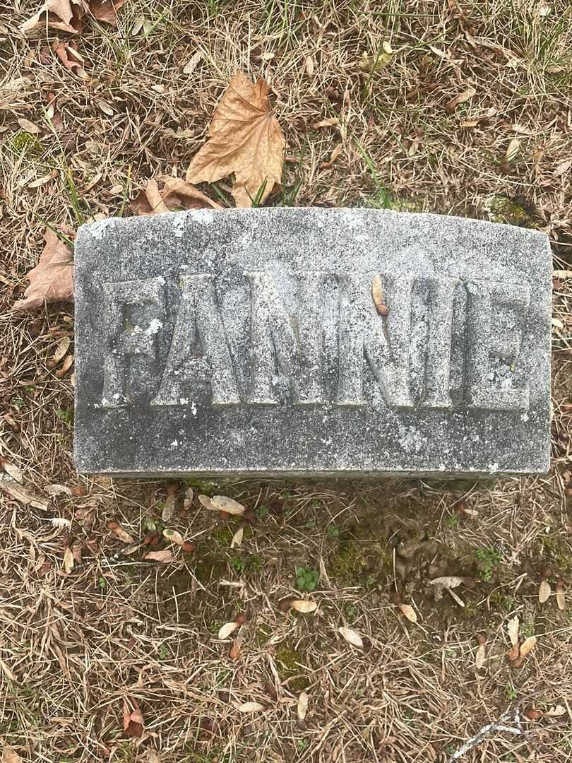 Fannie H. Rand's grave. Photo 4