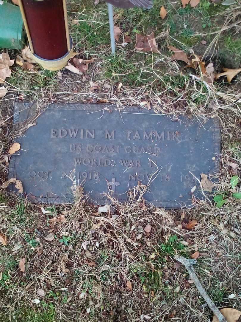 Edwin M. Tammik's grave. Photo 3