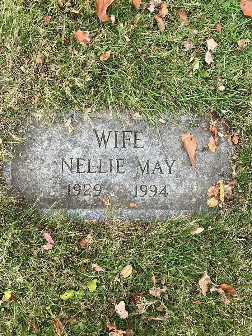 Nellie M. LaFrance's grave. Photo 5