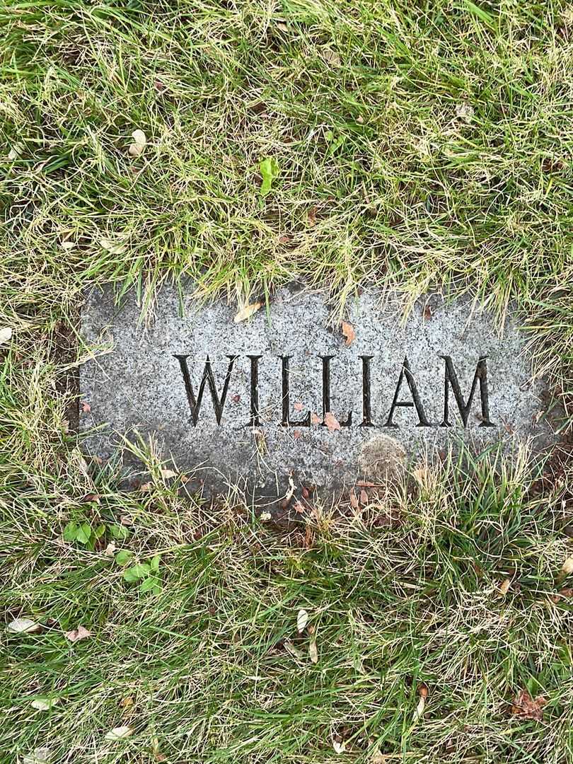 William H. Franklin's grave. Photo 5