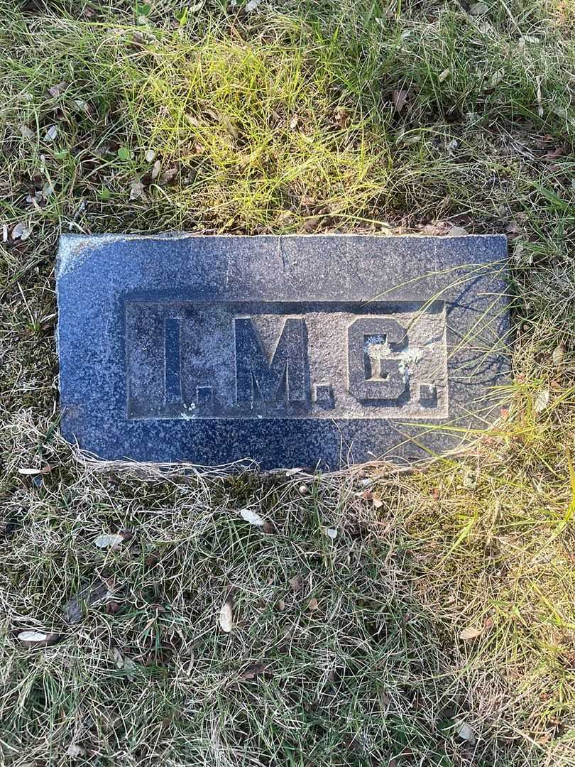 Ida May Golden's grave. Photo 3