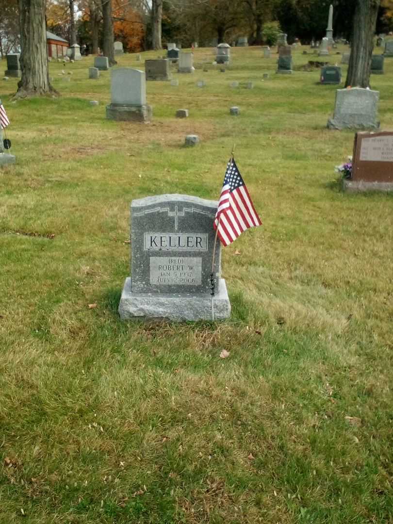 Robert W. "Red" Keller's grave. Photo 2