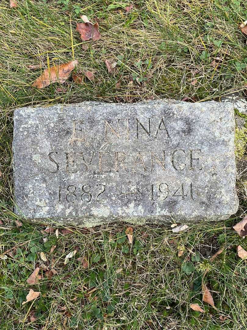 E. Nina Severance's grave. Photo 4