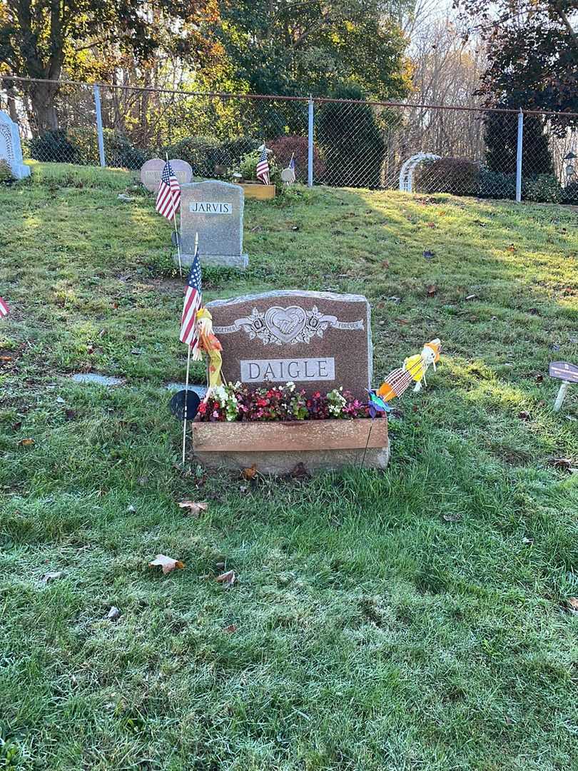 Jean M. "John" Daigle's grave. Photo 2