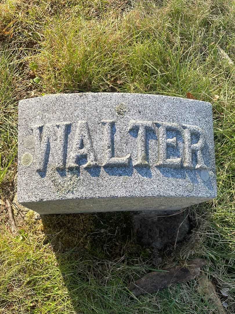 Walter O. Adams's grave. Photo 4