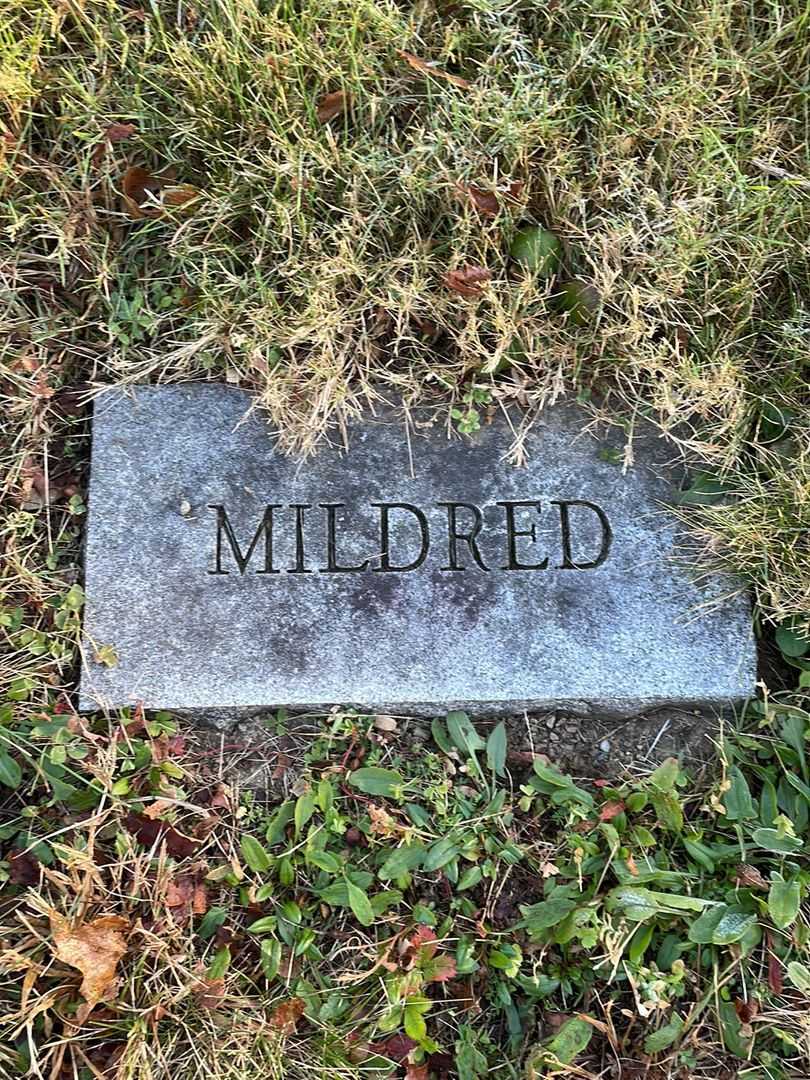 Mildred C. Ordway's grave. Photo 4