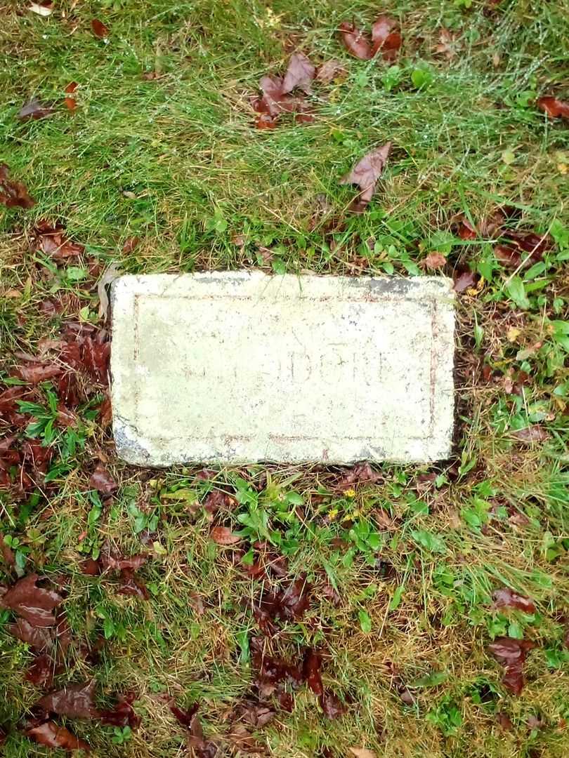Theodore Leslie Hayes's grave. Photo 4