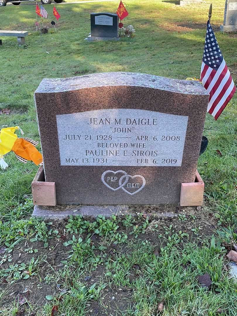 Jean M. "John" Daigle's grave. Photo 3