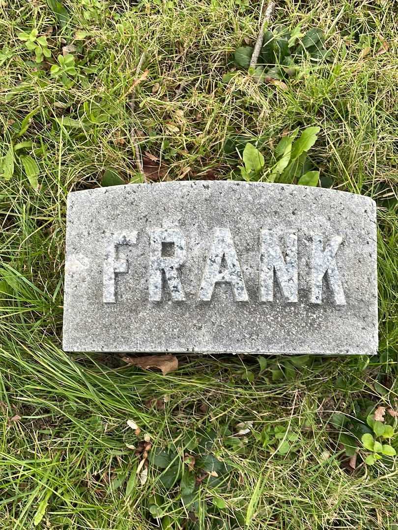 Frank W. Brown's grave. Photo 4