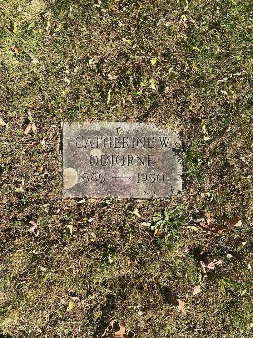 Catherine W. Odiorne's grave. Photo 4