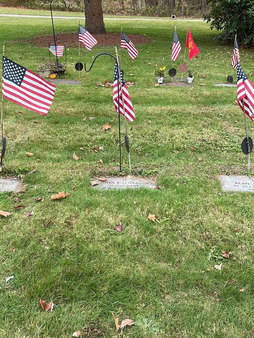 John E. O'Neal Junior's grave. Photo 2