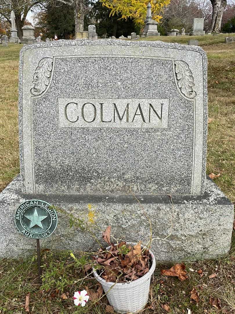 Victoria Cadorette Colman's grave. Photo 1