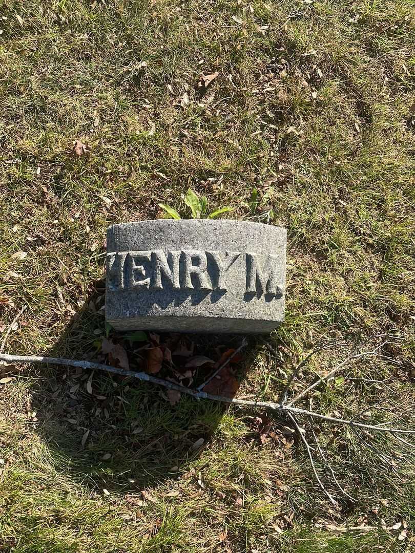 Henry M. Goodwin's grave. Photo 4