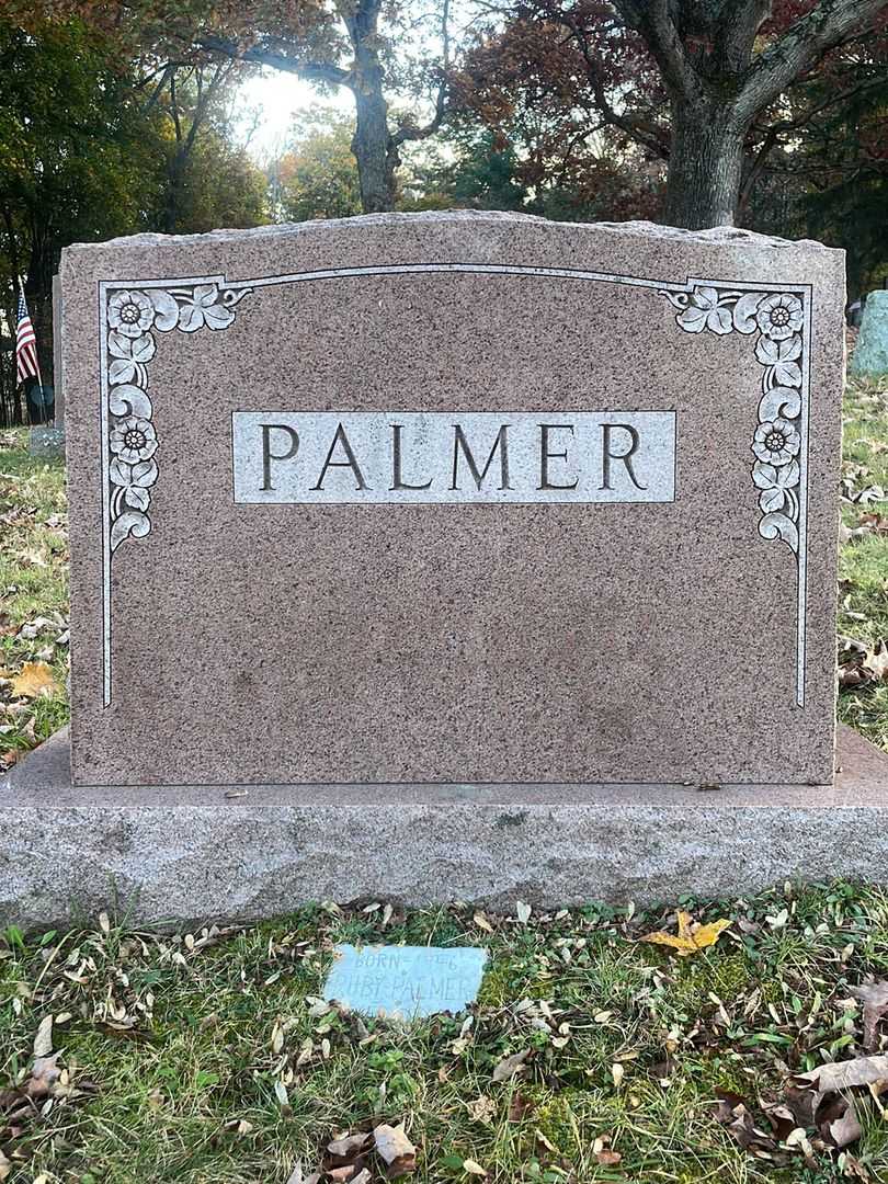 M. Herbert Palmer's grave. Photo 1