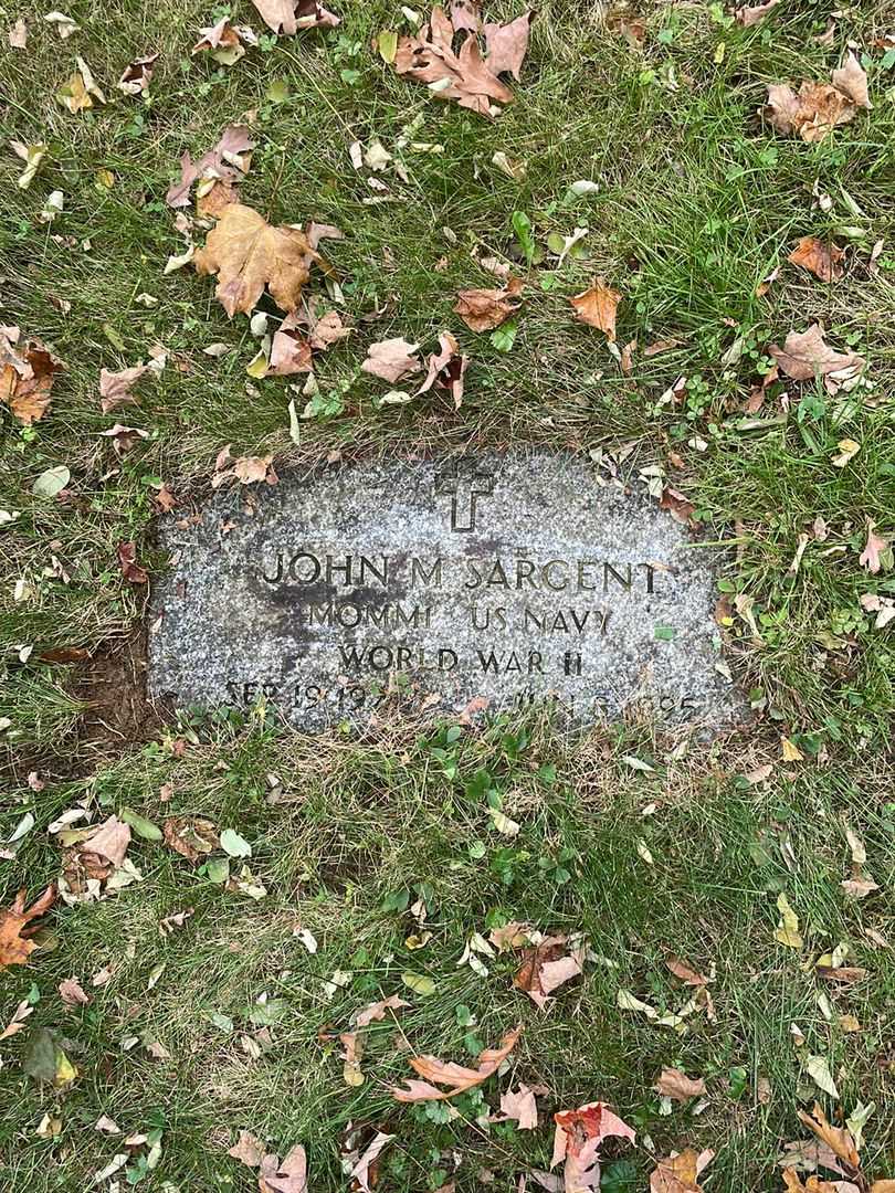 Eva A. Bacon Sargent's grave. Photo 1