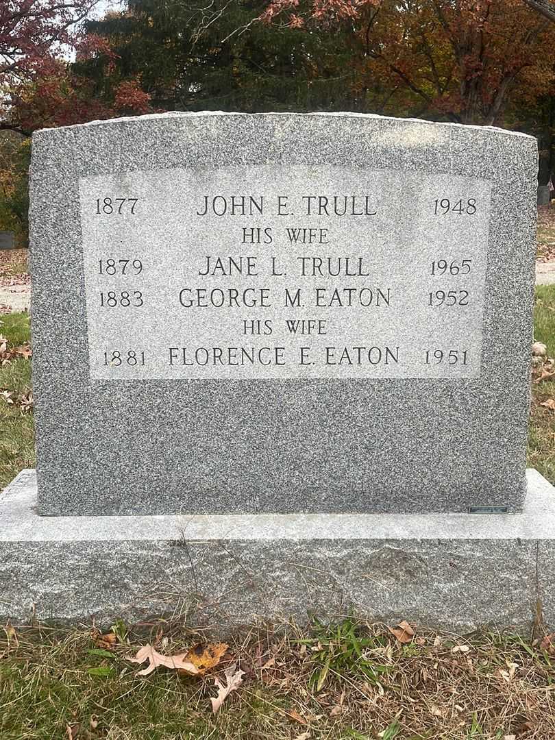 Florence E. Eaton's grave. Photo 4