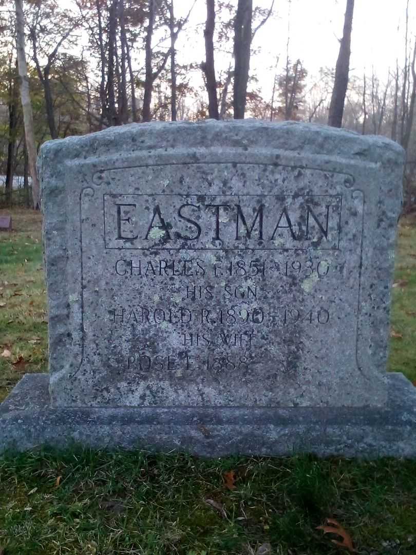 Rose E. Eastman's grave. Photo 1