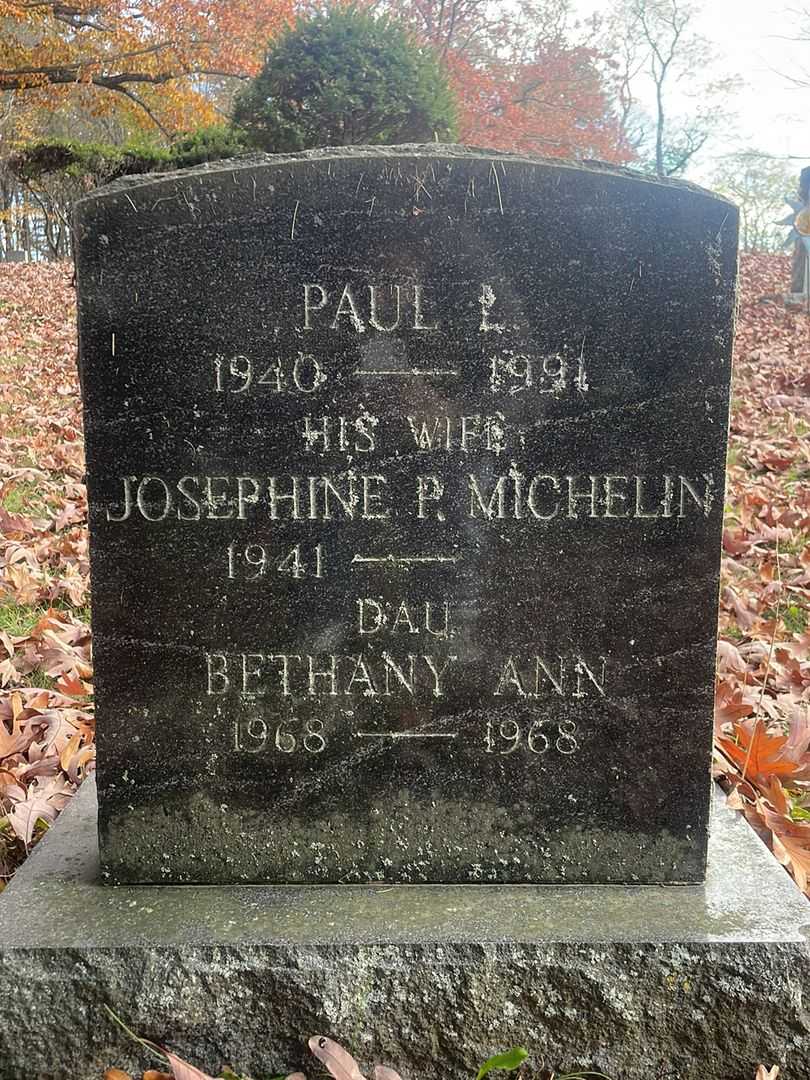 Paul L. Sanborn's grave. Photo 2