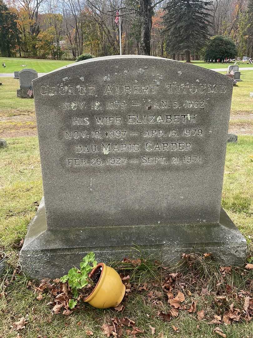 Timothy Walter Carder's grave. Photo 3