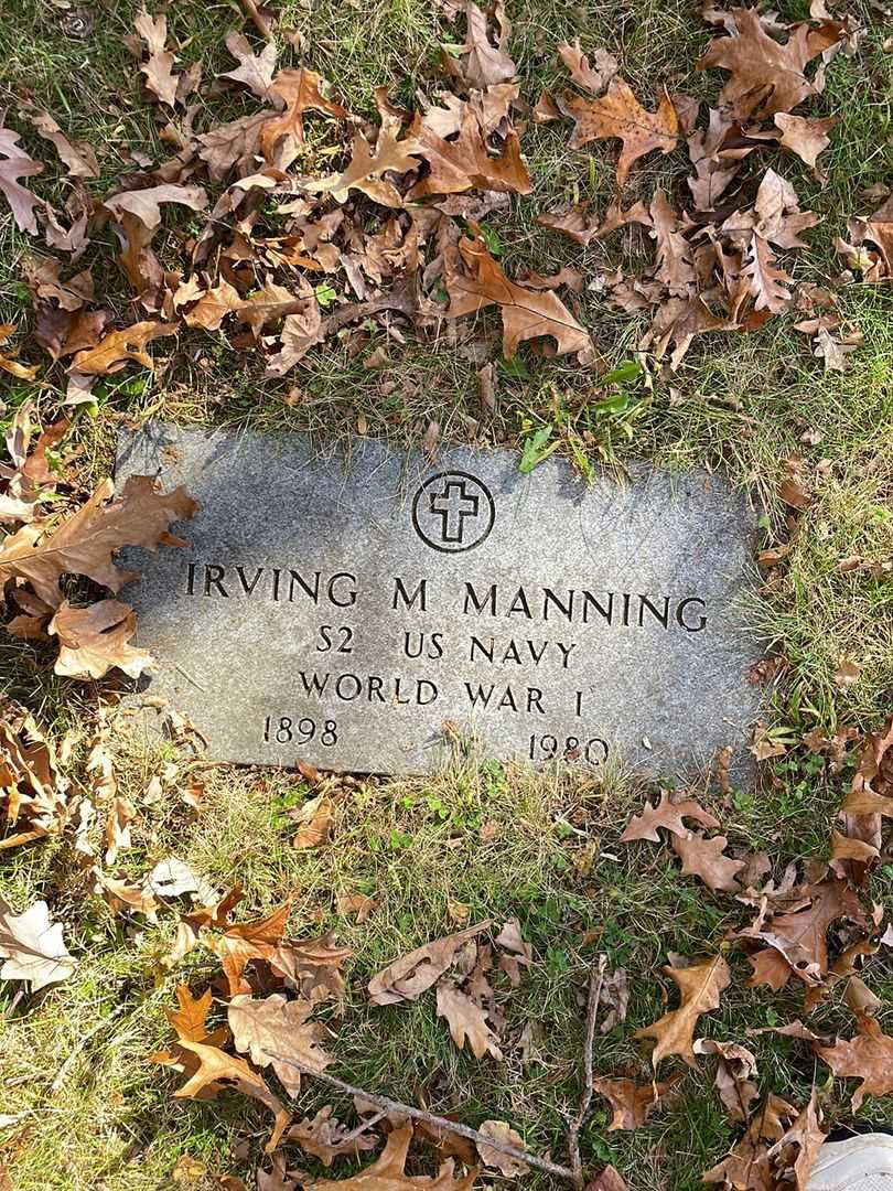 Irving M. Manning's grave. Photo 4