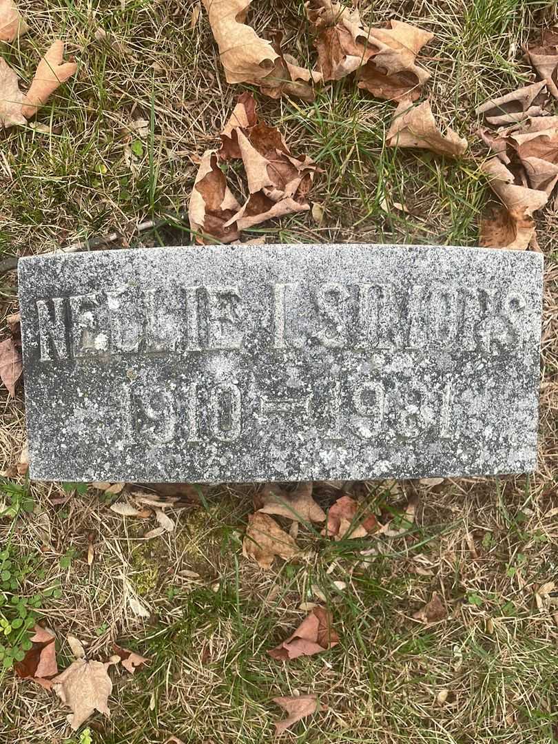 Nellie I. Simons's grave. Photo 2