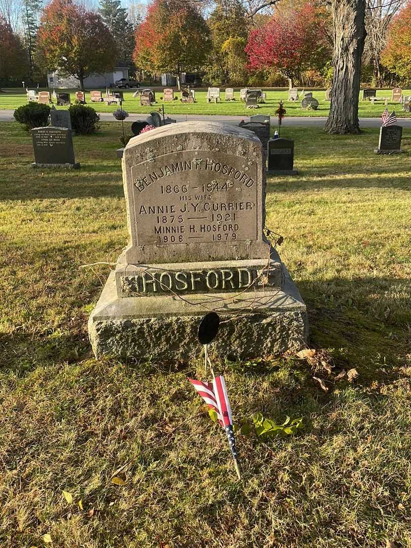 Charles E. Ainsworth's grave. Photo 1