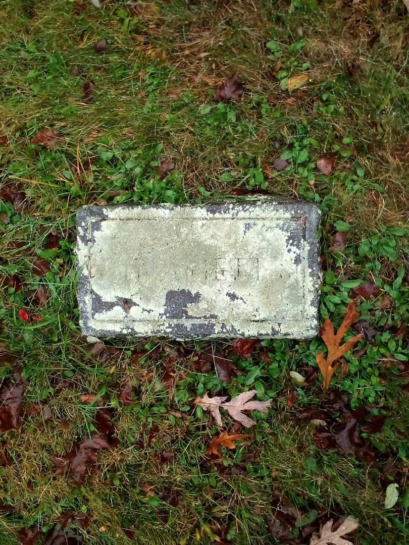 Harriett Maud Hayes's grave. Photo 4