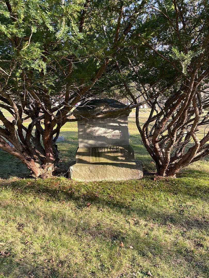 Helen A. Batchelder's grave. Photo 2