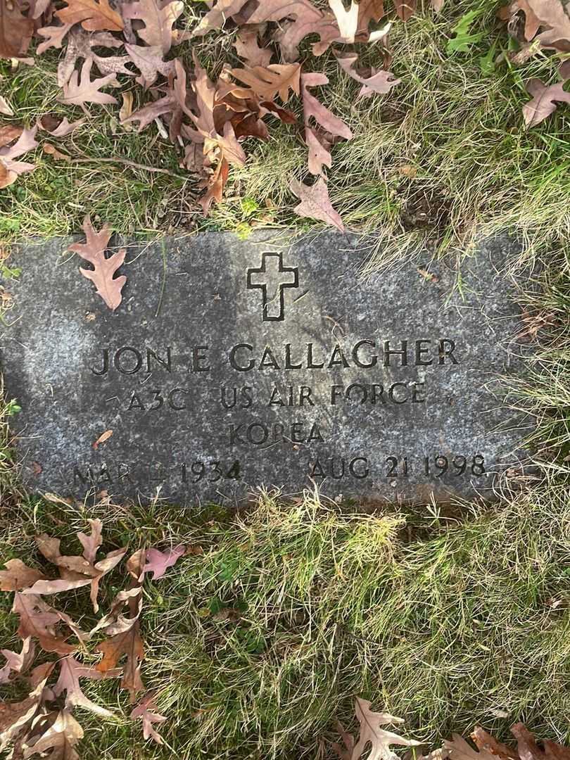 Jon E. Gallagher's grave. Photo 5