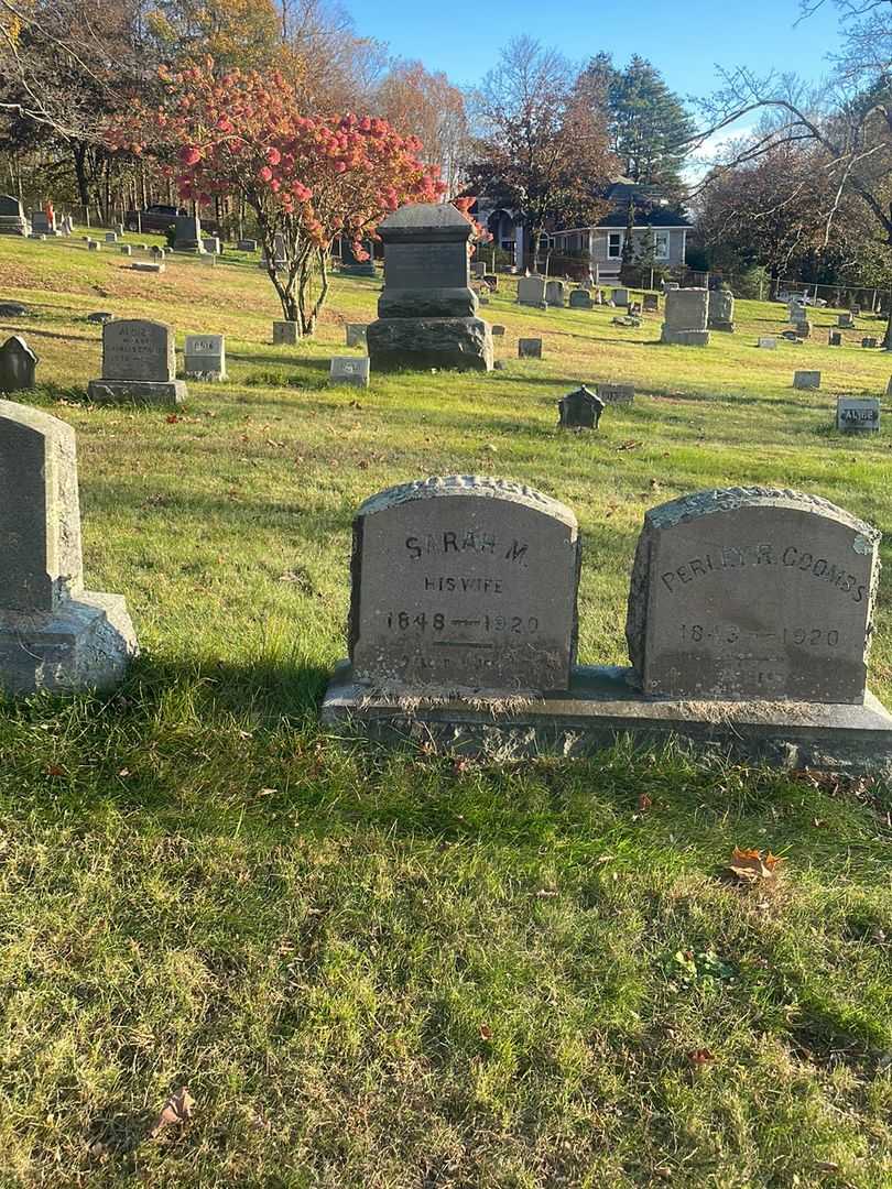 Sarah M. Coombs's grave. Photo 2