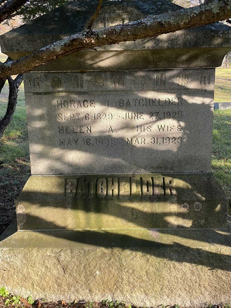 Charles E. Nichols's grave. Photo 1