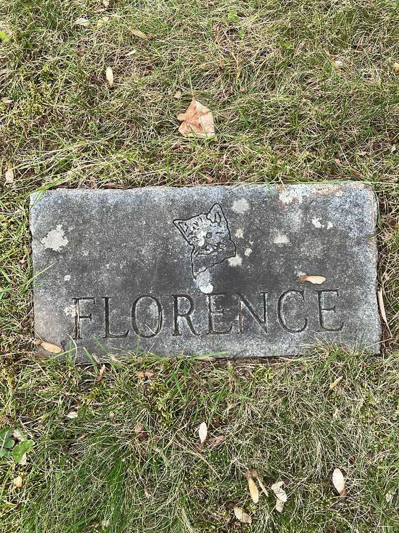 Florence N. Thompson's grave. Photo 5