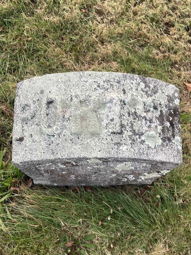 D. Porter Wadleigh's grave. Photo 4