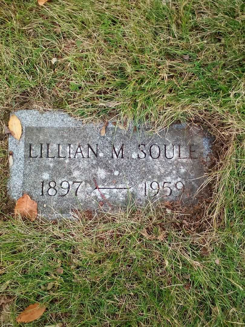 Lillian M. Soule's grave. Photo 3